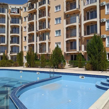 Byala Cozy Apartment Eksteriør bilde